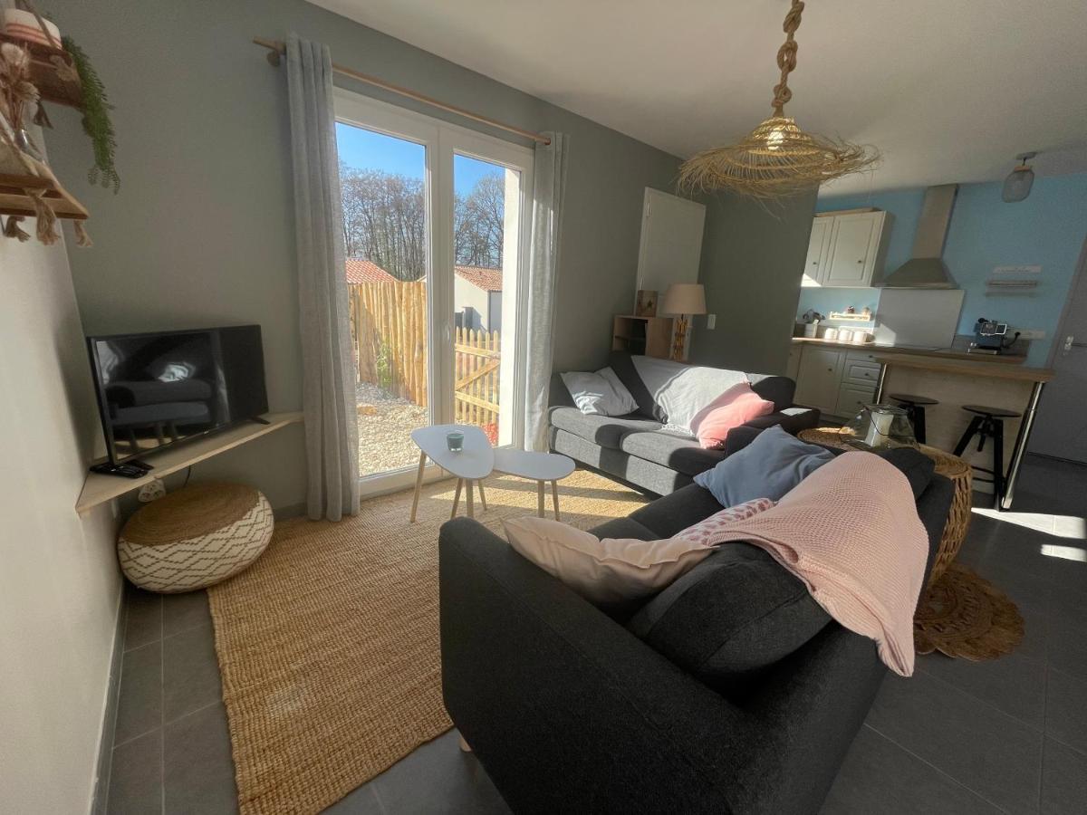 Maison Au Calme Pres Des Plages Poiroux Zewnętrze zdjęcie